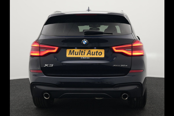 BMW X3 xDrive30e M Sport Plug in Hybrid | PHEV | Trekhaak af Fabriek | Panodak | Adaptive Cruise | Adative Cruise | Adative Onderstel | Head-up Display | Carplay | Adaptive LED | 360 Camera |