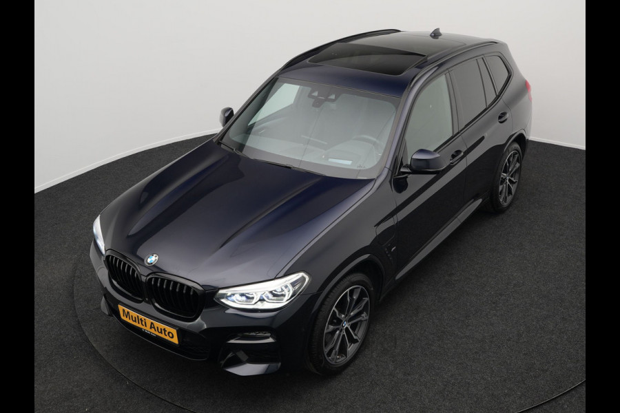BMW X3 xDrive30e M Sport Plug in Hybrid | PHEV | Trekhaak af Fabriek | Panodak | Adaptive Cruise | Adative Cruise | Adative Onderstel | Head-up Display | Carplay | Adaptive LED | 360 Camera |