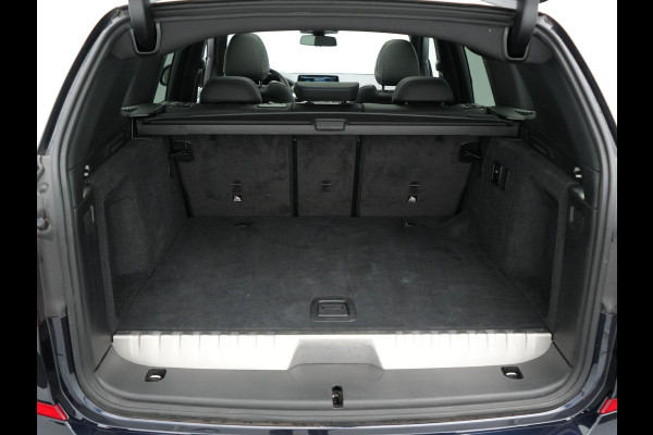 BMW X3 xDrive30e M Sport Plug in Hybrid | PHEV | Trekhaak af Fabriek | Panodak | Adaptive Cruise | Adative Cruise | Adative Onderstel | Head-up Display | Carplay | Adaptive LED | 360 Camera |