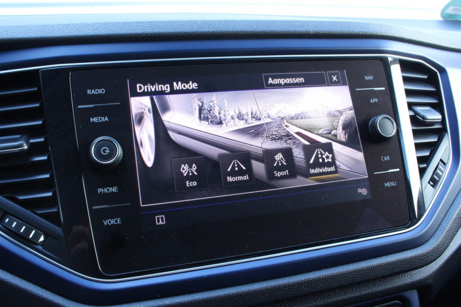Volkswagen T-Roc 1.5 TSI DSG R-Line 1eEIGNR! VIRTUAL ACC CARPLAY DAB STOELVW '20