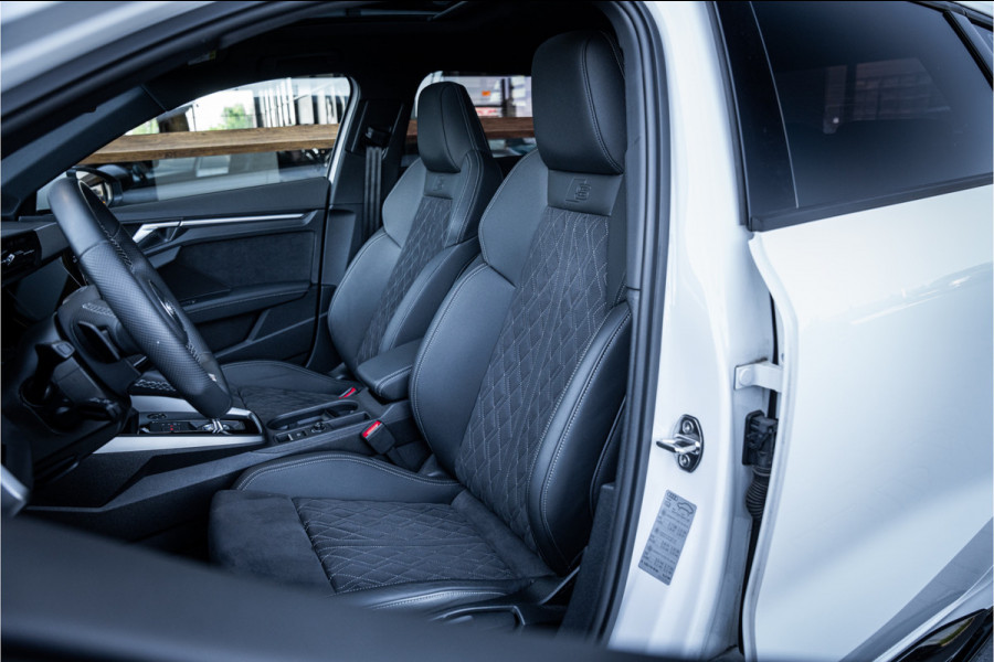 Audi S3 Sportback 2.0 TFSI quattro RS3 Look! - Panorama | ACC | Camera | Keyless