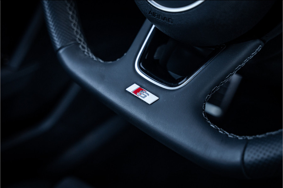 Audi S3 Sportback 2.0 TFSI quattro RS3 Look! - Panorama | ACC | Camera | Keyless