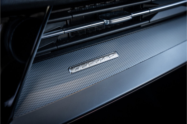 Audi S3 Sportback 2.0 TFSI quattro RS3 Look! - Panorama | ACC | Camera | Keyless