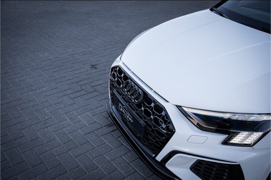 Audi S3 Sportback 2.0 TFSI quattro RS3 Look! - Panorama | ACC | Camera | Keyless
