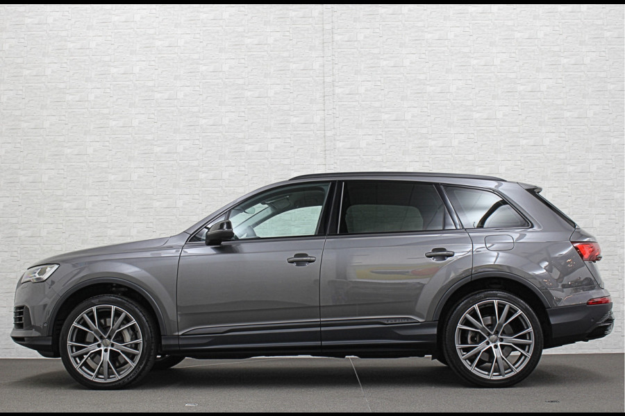 Audi Q7 3.0 V6 381pk Hybrid Quattro 67dkm! | Head-Up | Leder | 22" | Dodehoek | Virtual-Cockpit | LED | Elek. Stoelen | Standkachel | Camera | Stoelverwarming | 3-Zone Clima | Draadloos Laden | Park-Assist |