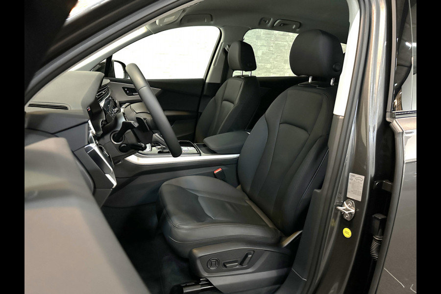 Audi Q7 3.0 V6 381pk Hybrid Quattro 67dkm! | Head-Up | Leder | 22" | Dodehoek | Virtual-Cockpit | LED | Elek. Stoelen | Standkachel | Camera | Stoelverwarming | 3-Zone Clima | Draadloos Laden | Park-Assist |