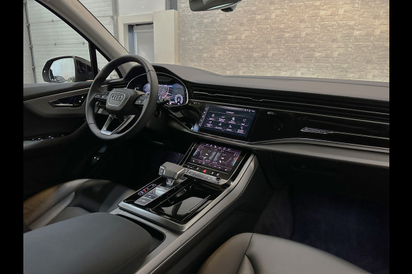 Audi Q7 3.0 V6 381pk Hybrid Quattro 67dkm! | Head-Up | Leder | 22" | Dodehoek | Virtual-Cockpit | LED | Elek. Stoelen | Standkachel | Camera | Stoelverwarming | 3-Zone Clima | Draadloos Laden | Park-Assist |