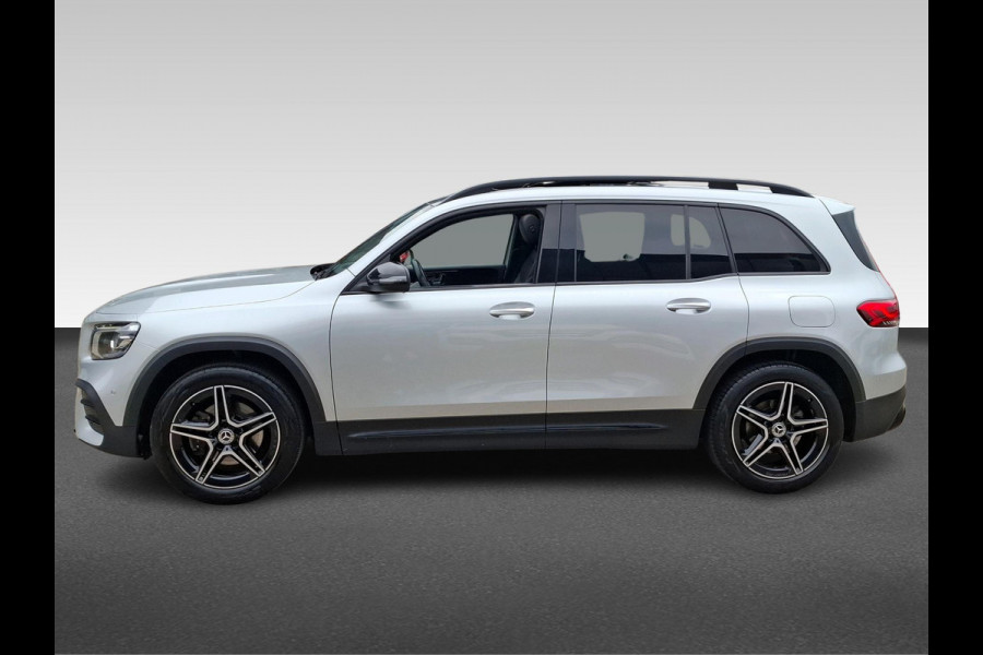 Mercedes-Benz Glb 200 Business Solution AMG | Trekhaak | Pano | Business Plus-pakket