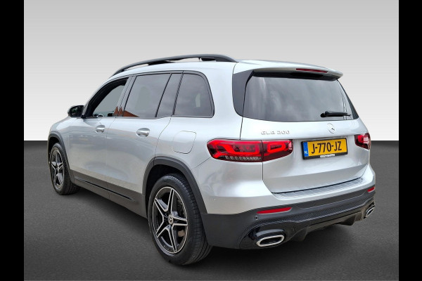 Mercedes-Benz Glb 200 Business Solution AMG | Trekhaak | Pano | Business Plus-pakket