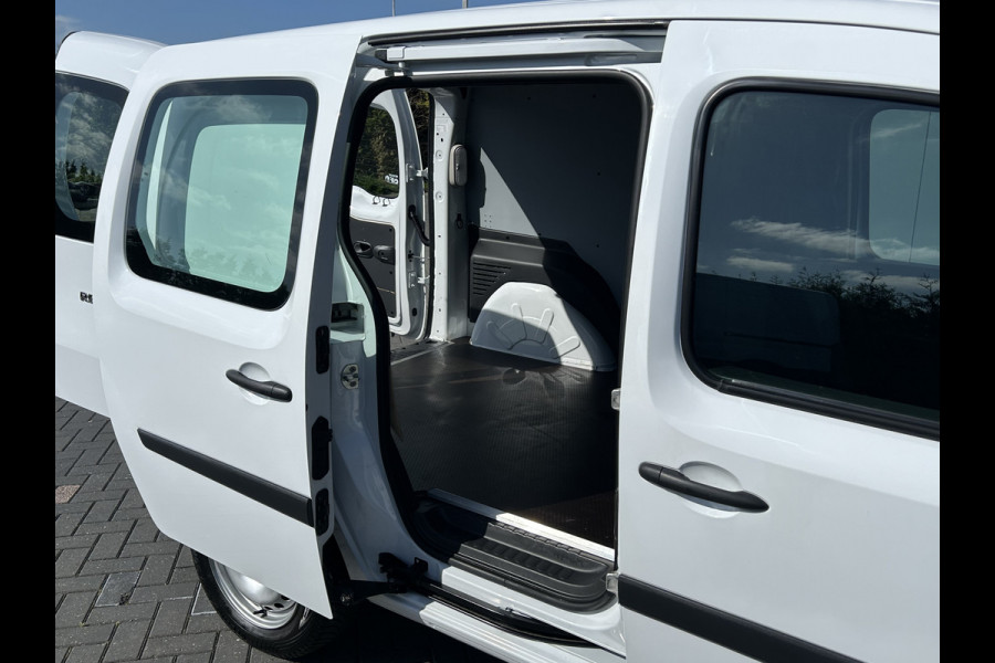 Renault Kangoo 1.5 dCi / !! 27.351 KM !! / 1e EIG. / AIRCO / CRUISE / NAVI / TREKHAAK / BLUETOOTH