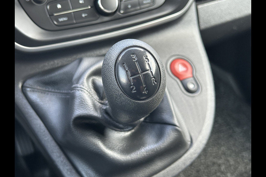Renault Kangoo 1.5 dCi / !! 27.351 KM !! / 1e EIG. / AIRCO / CRUISE / NAVI / TREKHAAK / BLUETOOTH