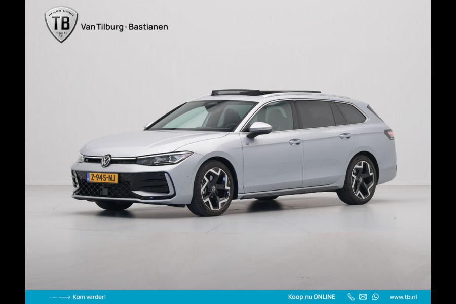 Volkswagen Passat Variant 1.5 eTSI 150pk DSG R-Line Business Panorama Navigatie Trekhaak Camera Carplay Stoelverwarming
