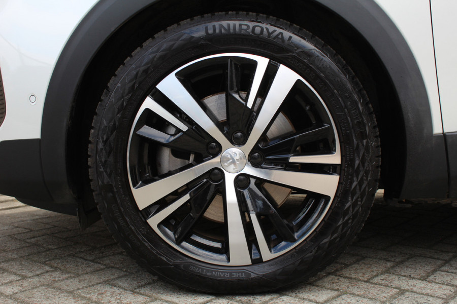 Peugeot 3008 1.6 HYbrid 225 GT | Trekhaakactie! | Nightvision | Massage | Leder | Navigatie | Adaptieve Cruise | BLIS