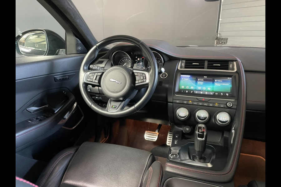 Jaguar E-Pace P250 First Edition HSE /R-Dynamic/Pano/trekhaak/HUD/20 inch vol