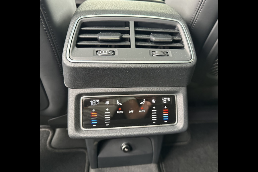 Audi e-tron 55 quattro advanced - Panodak - B&O - HUD - S-line