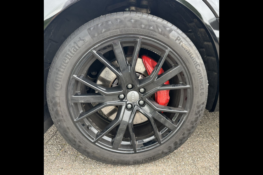 Audi e-tron 55 quattro advanced - Panodak - B&O - HUD - S-line