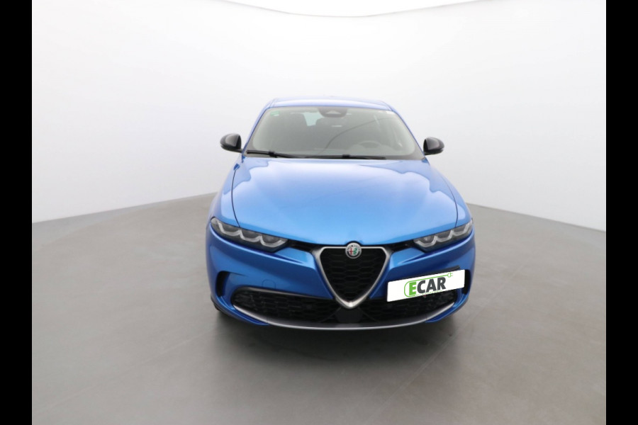 Alfa Romeo Tonale 1.3T PHEV 280 PK AWD Ti | Parkeersensoren voor en achter | Adaptieve cruise control | Achteruitrijcamera  | Navigatie | Wordt verwacht