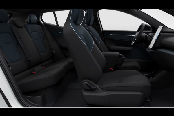 Volvo EX30 272PK Extended Range Plus Nu van €47.150 Voor €39.650! / Adaptieve Cruise Control/ Dodehoek Detectie / Parkeersensoren voor en achter/ Achteruitrijcamera/ Warmtepomp/ Google Services/