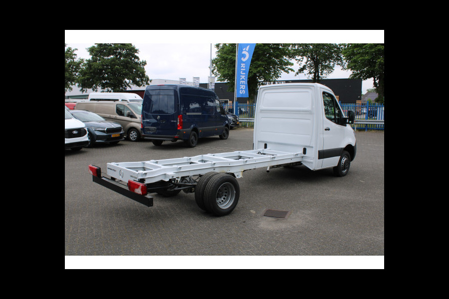 Mercedes-Benz Sprinter 519 CDI L3 Pro 3500kg trekhaak, Navigatie met Smartphone integratie, Geveerde stoel