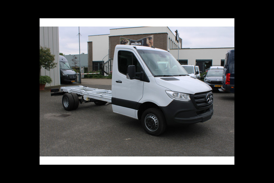 Mercedes-Benz Sprinter 519 CDI L3 Pro 3500kg trekhaak, Navigatie met Smartphone integratie, Geveerde stoel