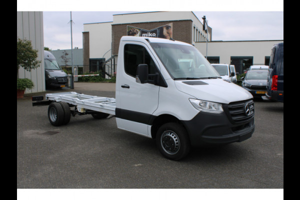 Mercedes-Benz Sprinter 519 CDI L3 Pro 3500kg trekhaak, Navigatie met Smartphone integratie, Geveerde stoel