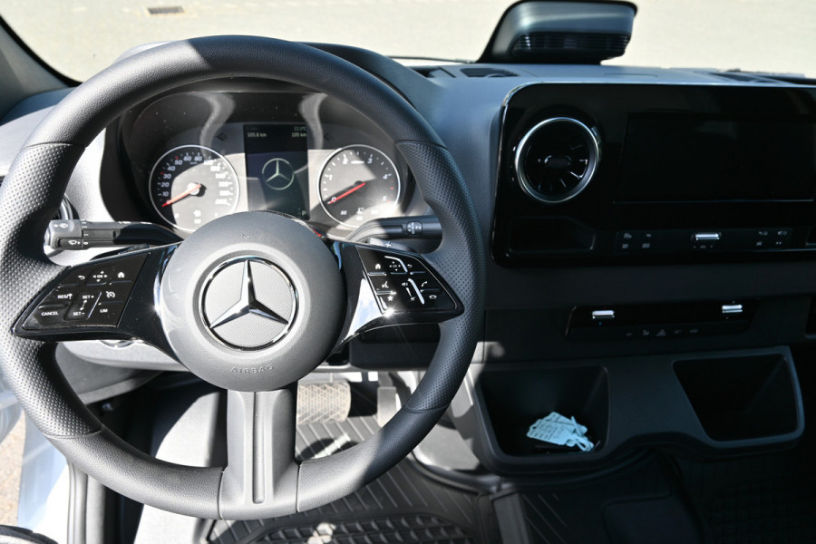 Mercedes-Benz Sprinter 519 CDI L3 Pro 3500kg trekhaak, Navigatie met Smartphone integratie, Geveerde stoel