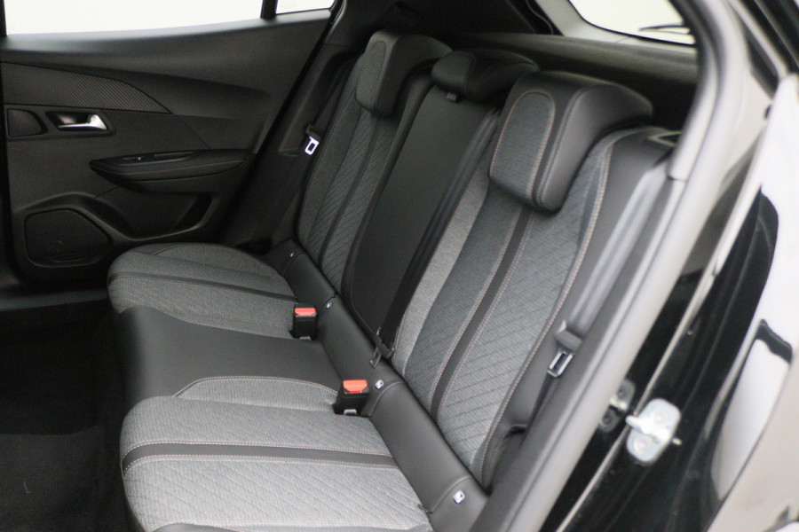 Peugeot 2008 1.2 Hybrid 136 Allure Climate, ACC, Camera Voor & Achter, Apple Carplay, LED, PDC, 17''