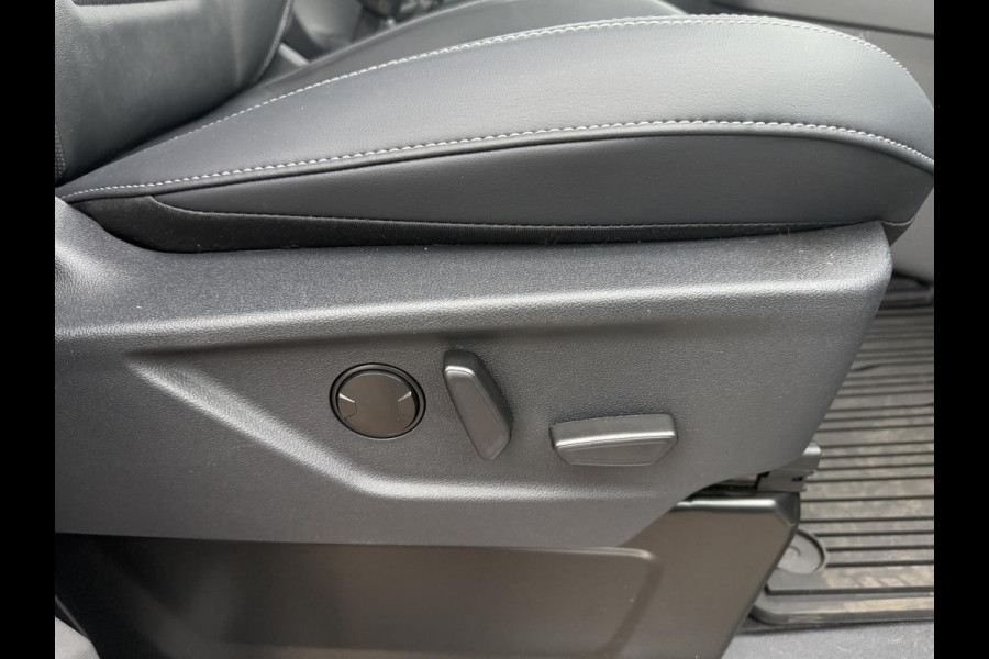 Ford Tourneo Custom 340 2.5 PHEV L2H1 Titanium X | SCI | 232pk | 8 pers | PLUG-IN Hybrid | 1.850kg Trekgewicht | Adaptieve Cruise | Winterpack | Incl. BTW/BPM | Verlengde Fabrieksgarantie tot 10-2028