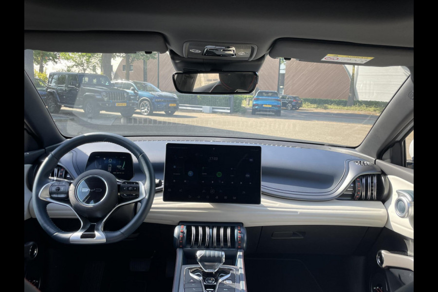 BYD ATTO 3 Design 60 kwh COMPLETE AUTO | RIJKLAAR INCL. FABR. GARANTIE T/M 2029 | AANDRIJFLIJN EN ACCU ZELFS T/M 2031
