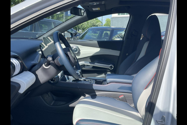 BYD ATTO 3 Design 60 kwh COMPLETE AUTO | RIJKLAAR INCL. FABR. GARANTIE T/M 2029 | AANDRIJFLIJN EN ACCU ZELFS T/M 2031