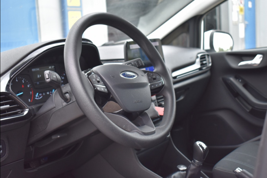 Ford Fiesta 1.1 Trend 5d Navi ,pdc