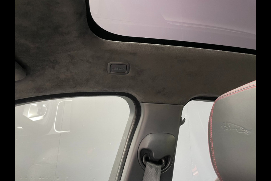 Jaguar E-Pace P250 First Edition HSE /R-Dynamic/Pano/trekhaak/HUD/20 inch vol