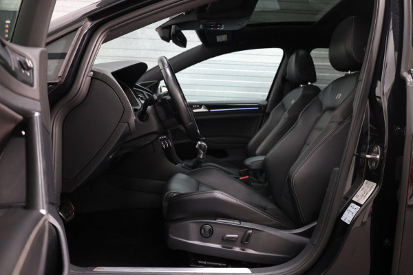 Volkswagen Golf 2.0 TSI 4Motion R 300PK LED/VIRTUAL/PANO/LEER+S.VERWARMING/DYNAUDIO/19" LMV/CAM/ACC/ECC/12 MDN GARANTIE!