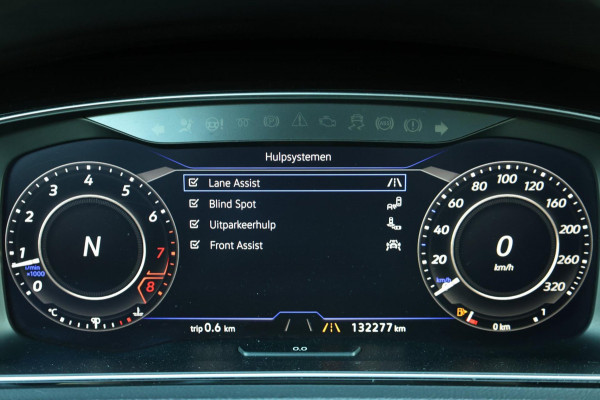 Volkswagen Golf 2.0 TSI 4Motion R 300PK LED/VIRTUAL/PANO/LEER+S.VERWARMING/DYNAUDIO/19" LMV/CAM/ACC/ECC/12 MDN GARANTIE!
