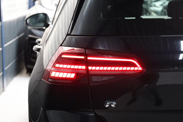 Volkswagen Golf 2.0 TSI 4Motion R 300PK LED/VIRTUAL/PANO/LEER+S.VERWARMING/DYNAUDIO/19" LMV/CAM/ACC/ECC/12 MDN GARANTIE!