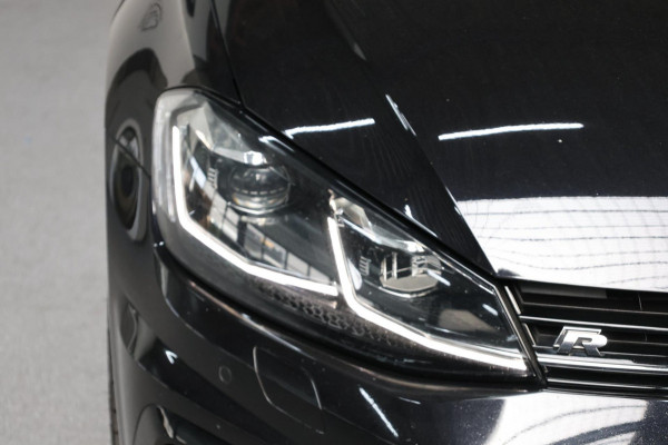 Volkswagen Golf 2.0 TSI 4Motion R 300PK LED/VIRTUAL/PANO/LEER+S.VERWARMING/DYNAUDIO/19" LMV/CAM/ACC/ECC/12 MDN GARANTIE!