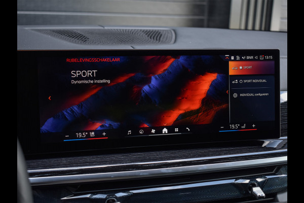 BMW X5 xDrive50e M-SPORT PRO | PANORAMADAK | ACHTERAS BESTURING | ACTIVE CRUISE CONTROL | COMFORT STOELEN | HEAD UP | IONIC GLOW | HARM