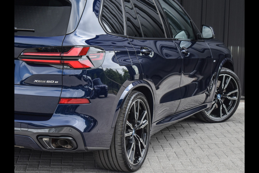 BMW X5 xDrive50e M-SPORT PRO | PANORAMADAK | ACHTERAS BESTURING | ACTIVE CRUISE CONTROL | COMFORT STOELEN | HEAD UP | IONIC GLOW | HARM