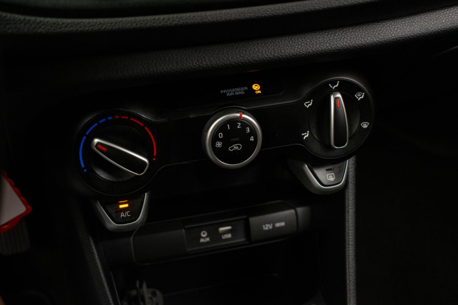 Kia Picanto 1.0 CVVT ComfortPlusLine Navigator Sport (APPLE CARPLAY,NAVI,CAMERA,BLUETOOTH,ELEKTRISCH PAKKET,LM VELGEN,NETTE STAAT)