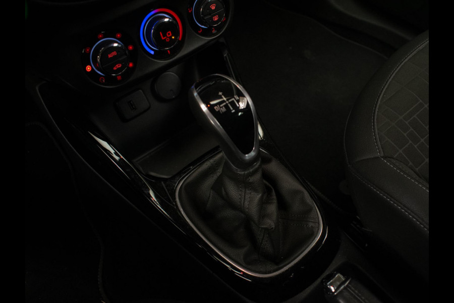 Opel Corsa 1.4 Online Edition Sport (APPLE CARPLAY,NAVI,CAMERA,CRUISE,PDC,DAB,LEDER,LED,GETINT,LM VELGEN,SPORTSTOELEN,NETTE STAAT)
