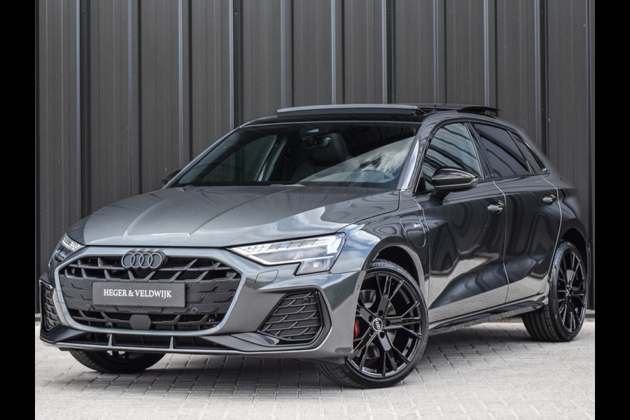 Audi A3 Sportback 45 TFSI e S EDITION COMPETITION | PANORAMADAK | S-SEATS | ADAPTIVE CRUISE | SONOS SOUND | CAMERA | BLACK-OPTIC | AMBIA