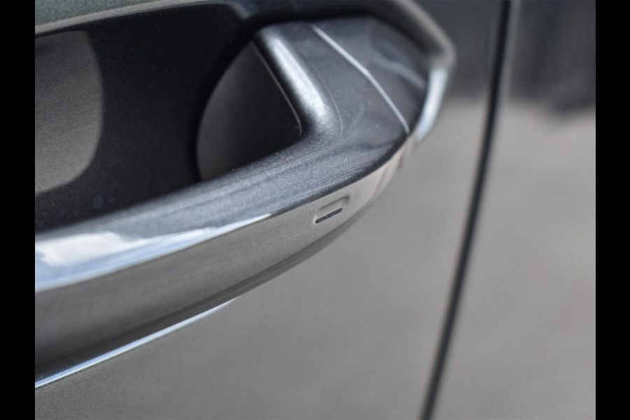 Audi A3 Sportback 45 TFSI e S EDITION COMPETITION | PANORAMADAK | S-SEATS | ADAPTIVE CRUISE | SONOS SOUND | CAMERA | BLACK-OPTIC | AMBIA
