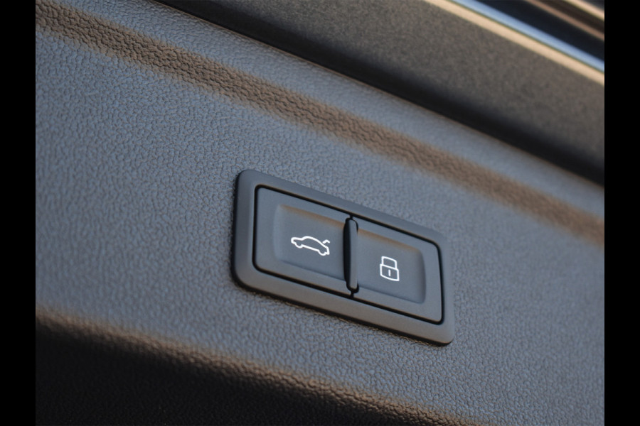 Audi A3 Sportback 45 TFSI e S EDITION COMPETITION | PANORAMADAK | S-SEATS | ADAPTIVE CRUISE | SONOS SOUND | CAMERA | BLACK-OPTIC | AMBIA