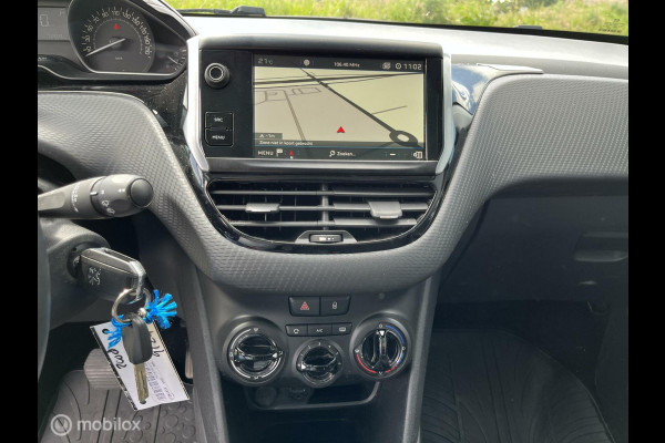 Peugeot 2008 1.2 PureTech Blue Lion automaat