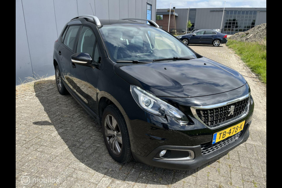 Peugeot 2008 1.2 PureTech Blue Lion automaat