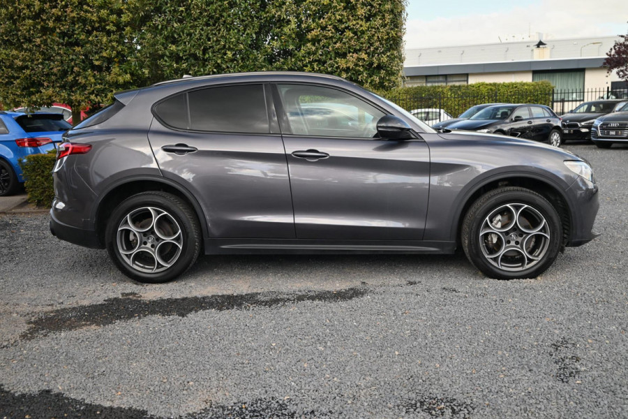 Alfa Romeo Stelvio 2.0 T AWD Q4 B-Tech 200 PK Aut. 1e Eig Xenon Leder Camera 19''