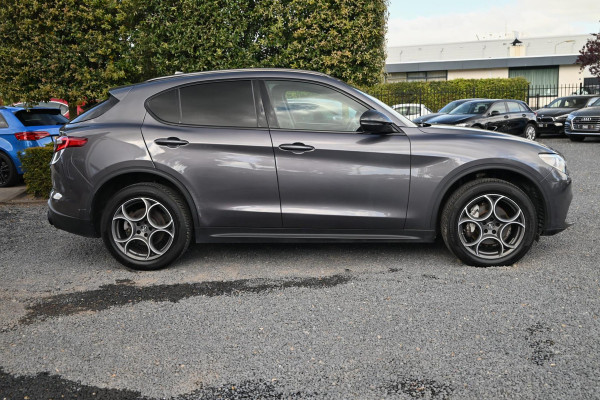 Alfa Romeo Stelvio 2.0 T AWD Q4 B-Tech 200 PK Aut. 1e Eig Xenon Leder Camera 19''