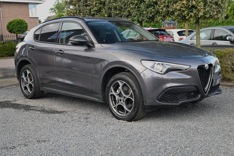 Alfa Romeo Stelvio 2.0 T AWD Q4 B-Tech 200 PK Aut. 1e Eig Xenon Leder Camera 19''