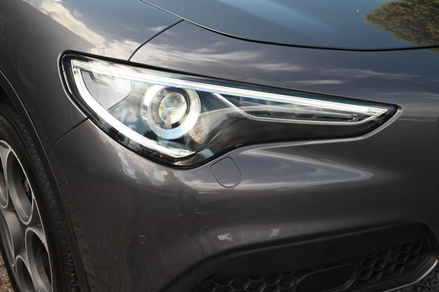 Alfa Romeo Stelvio 2.0 T AWD Q4 B-Tech 200 PK Aut. 1e Eig Xenon Leder Camera 19''