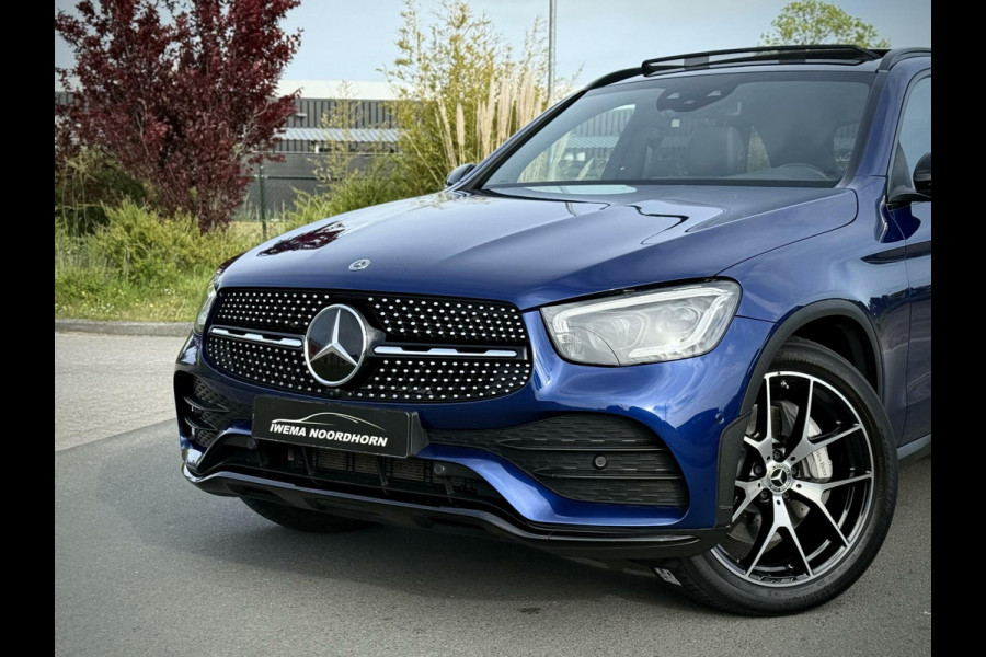 Mercedes-Benz GLC 300de 4MATIC AMG Panoramadak|Camera 360°|Burmester®|Luchtvering|Keyless|Night pakket|Trekhaak|Distronic|Multibeam LED|Sfeerverli